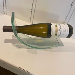 Fleur di lis glass wine bottle holder